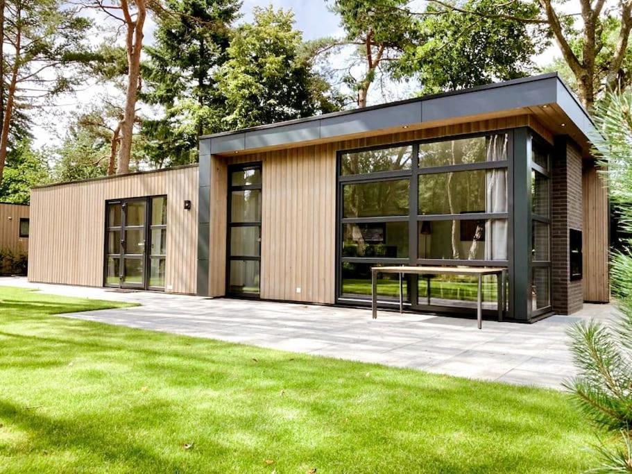 Delightful Luxury 2-Bedroom Holiday Home In Nature Otterlo Exteriér fotografie